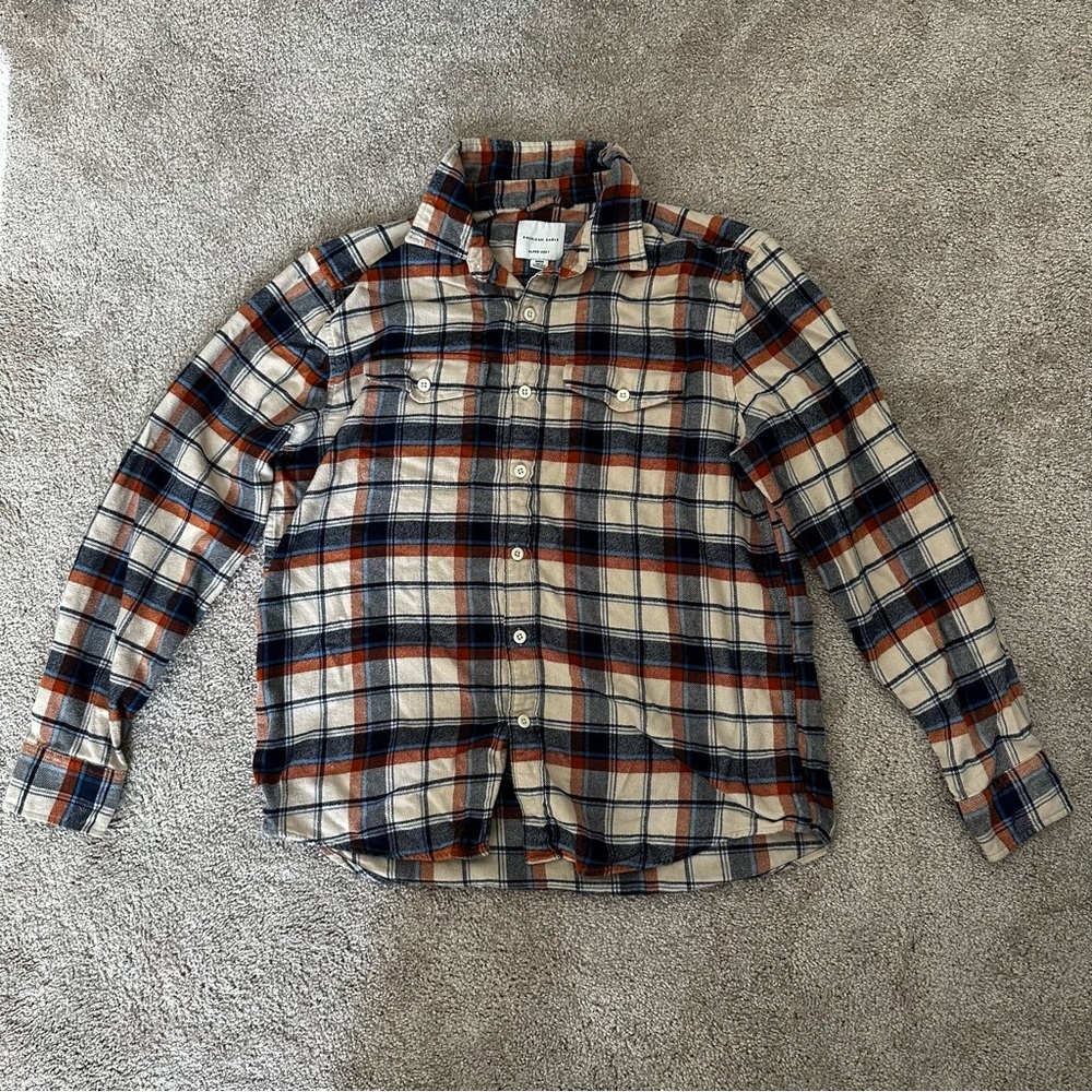 American Eagle Super Soft Plaided Long Sleeve Shirt Size M